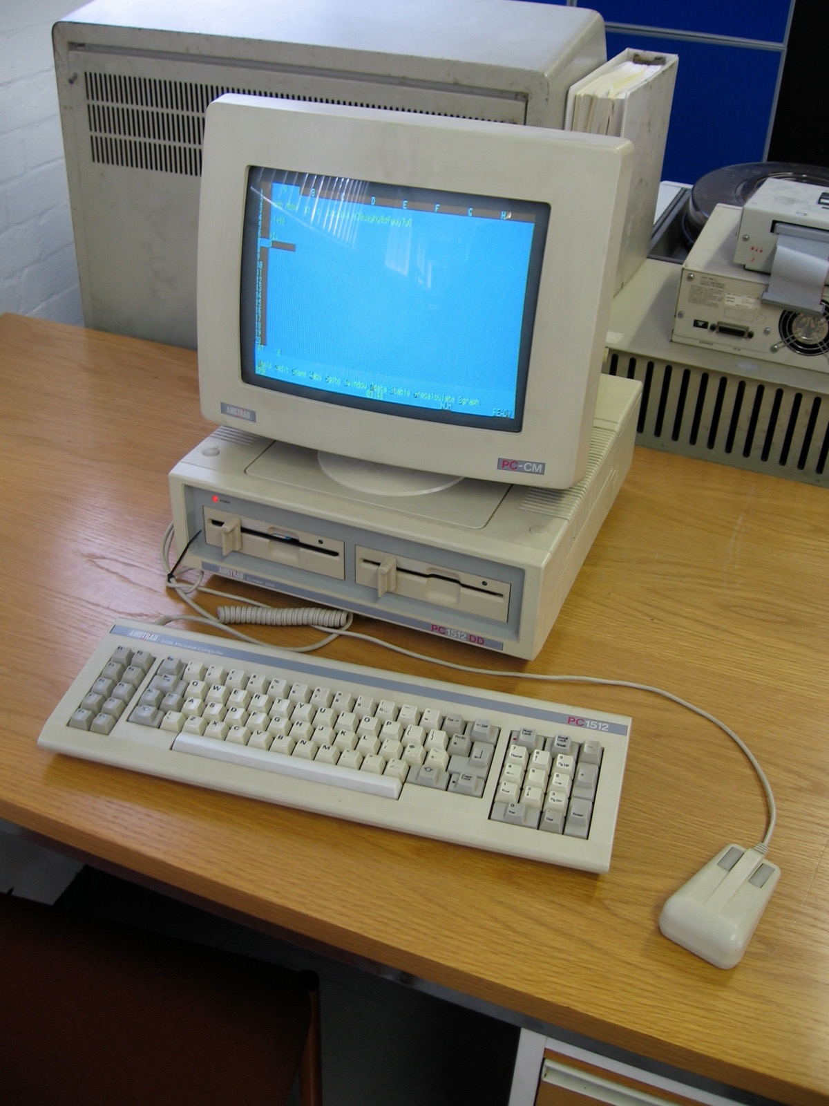 An Amstrad PC1512, the machine whose 360-kilobyte floppies drove a seventeen-year-old to write LZEXE in raw 8086 code.