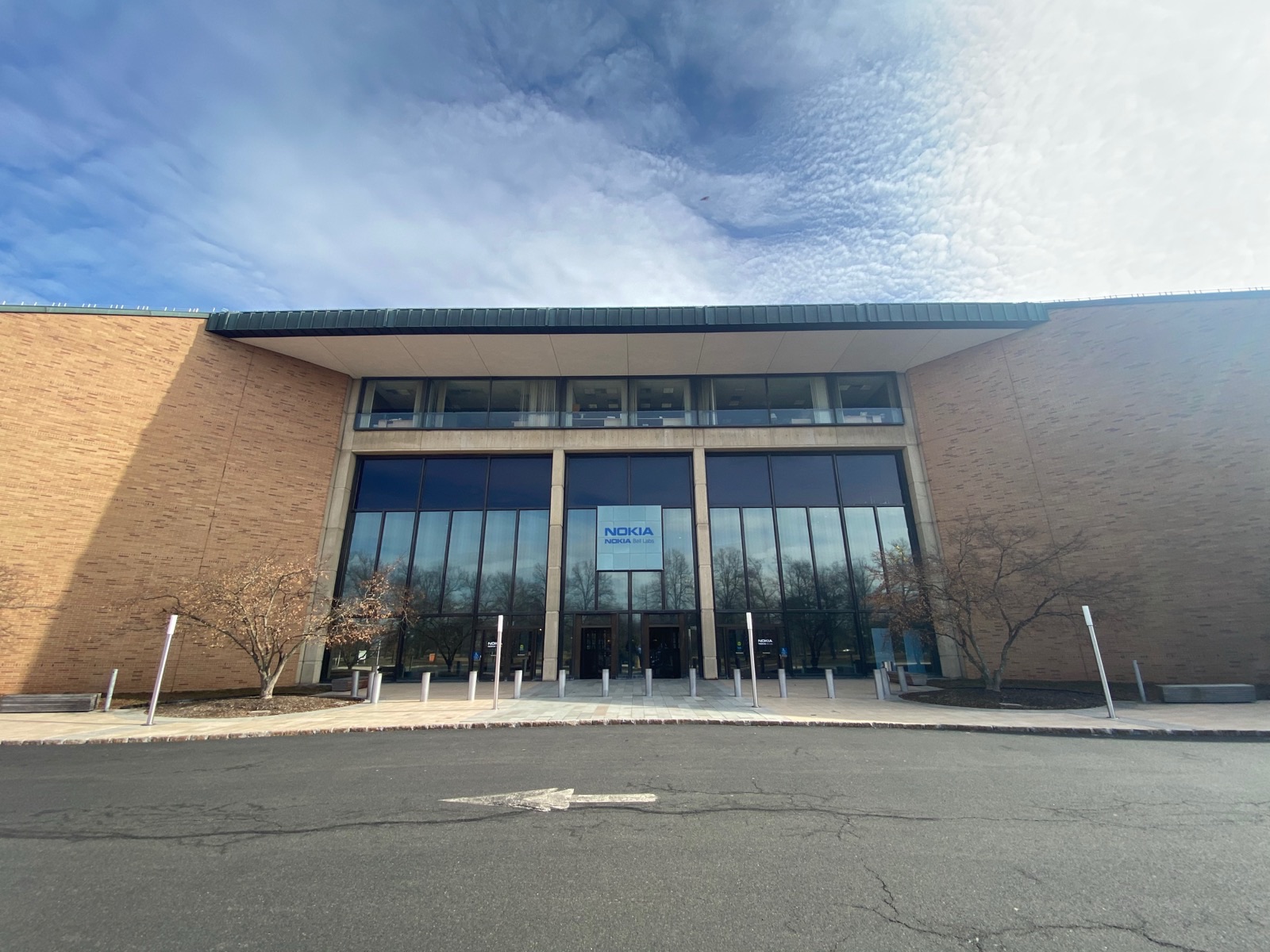 The main entrance of Bell Labs at Murray Hill, New Jersey, where Shannon worked as a research mathematician